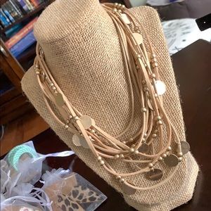 Leather plunder necklace